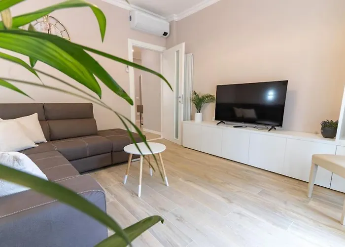 Victor Free Private Parking Apartmán